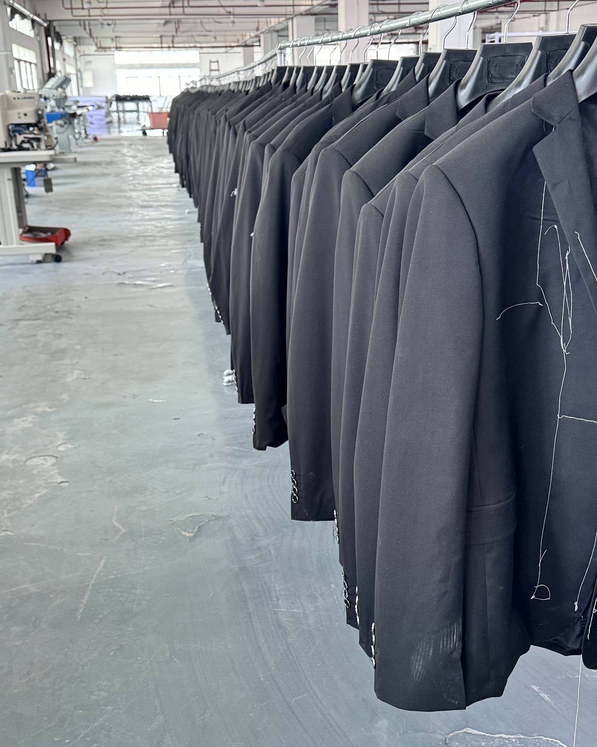 Garment rack for brand suit production review